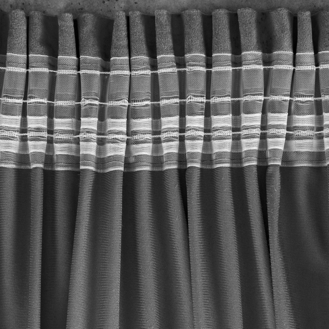 Záves 140x270 cm zamatový čierny na riasiacu pásku ROSA Design 91