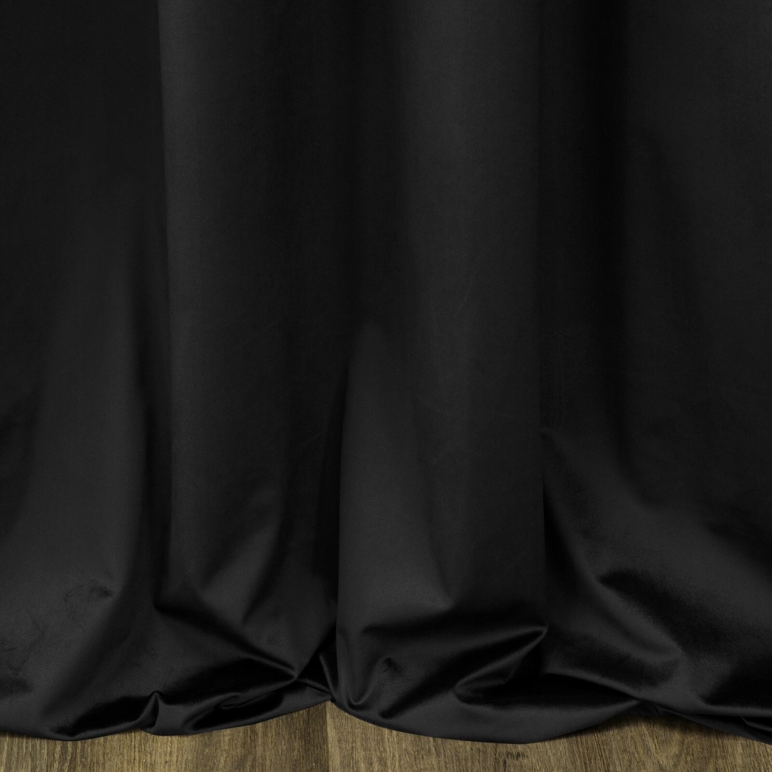 Záves 140x270 cm zamatový čierny na riasiacu pásku SIBEL Pierre Cardin