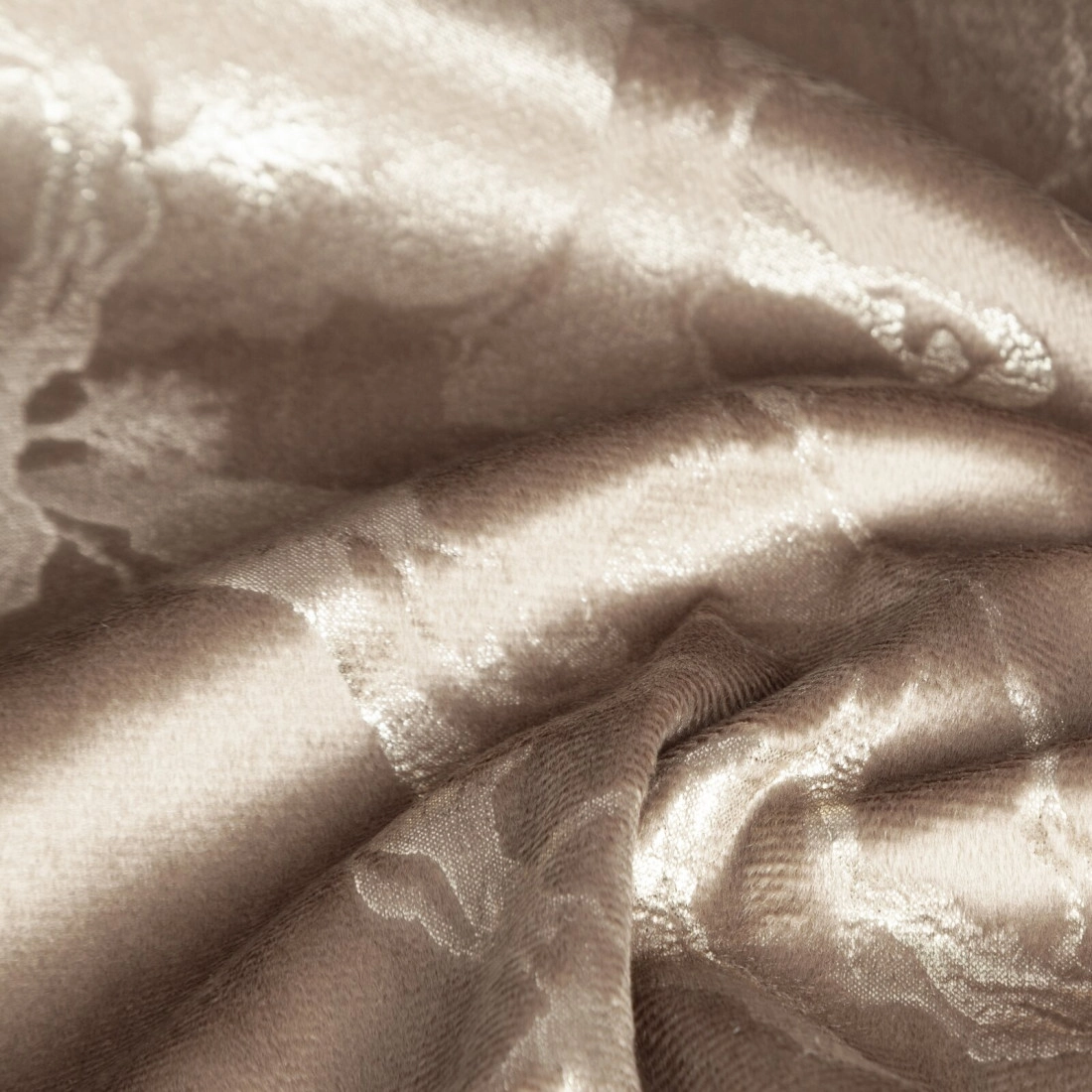 Záves 140x270 cm zamatový hnedý šampanský na riasiacu pásku RAJA