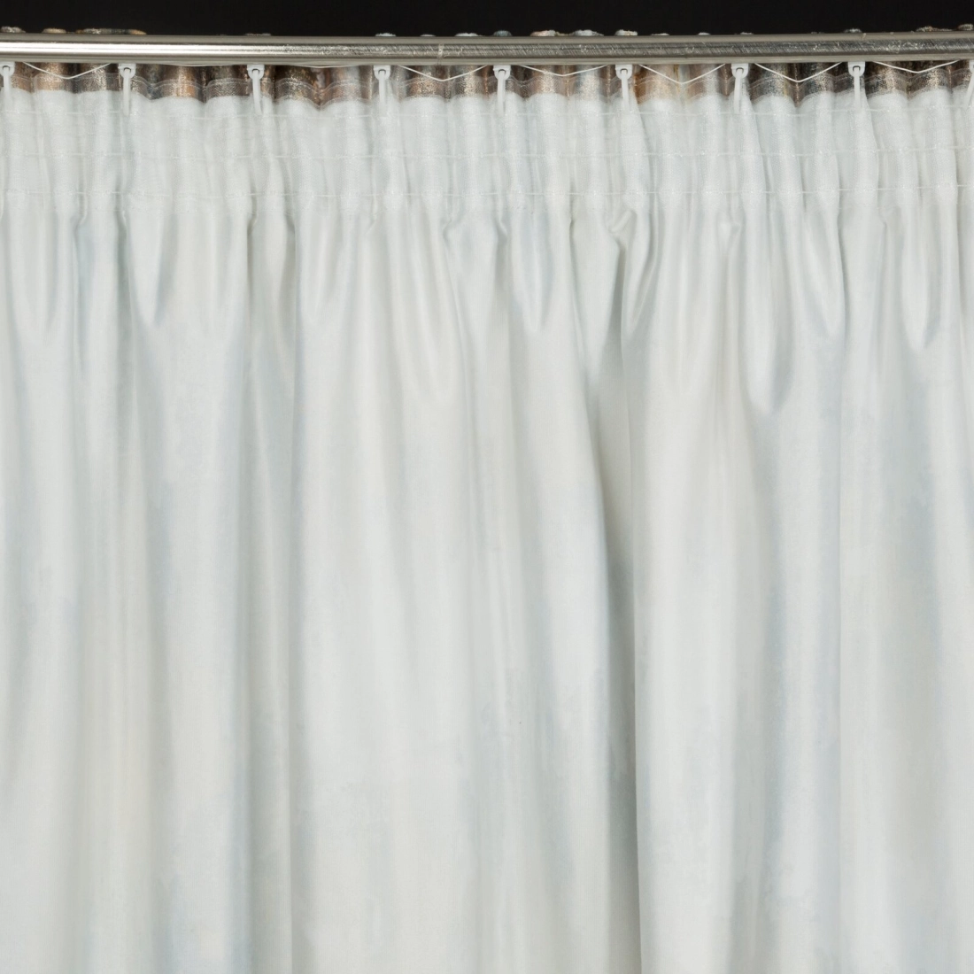 Záves 140x270 cm zamatový horčicový a strieborný na riasiacu pásku TINA