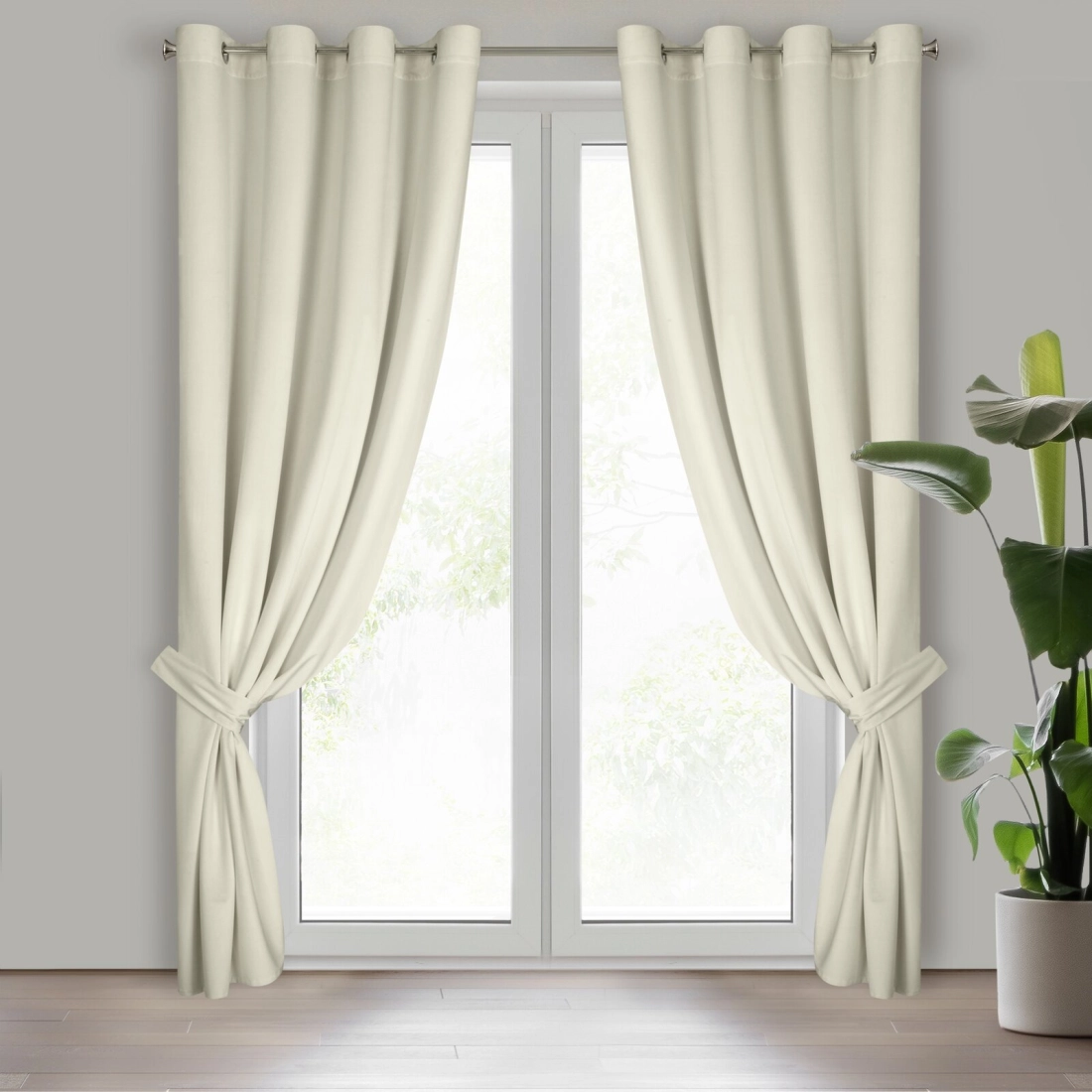 Záves 140x270 cm zamatový krémový na kovové krúžky ANTARA