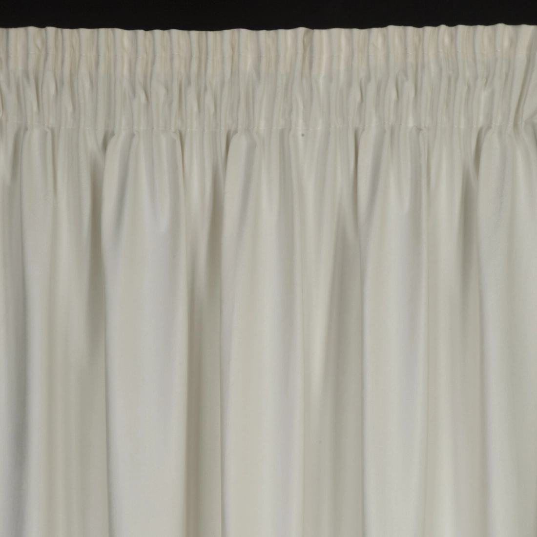 Záves 140x270 cm zamatový krémový šampanský na riasiacu pásku MARIELA