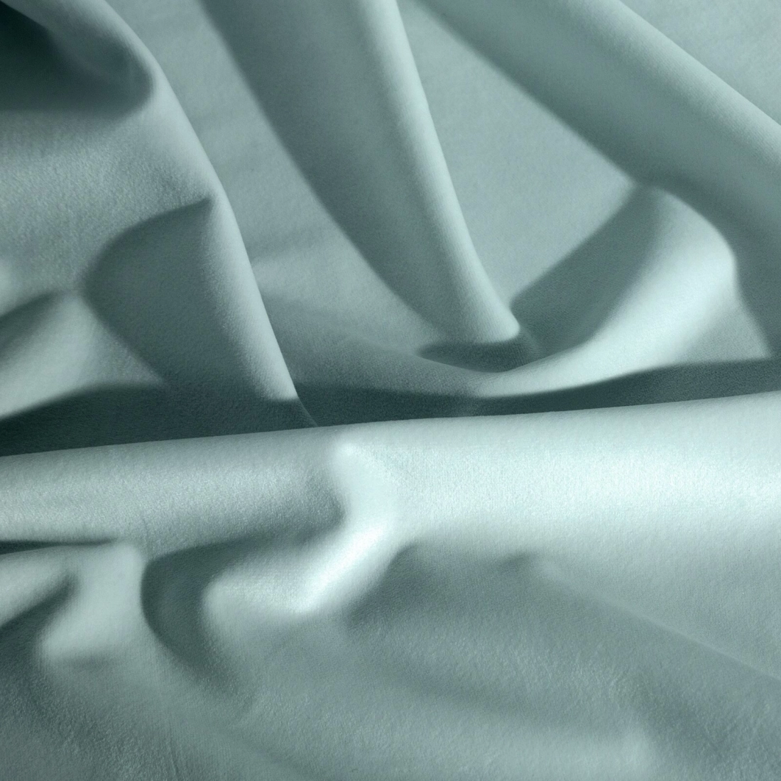 Záves 140x270 cm zamatový morský na riasiacu pásku RIA Diva Line