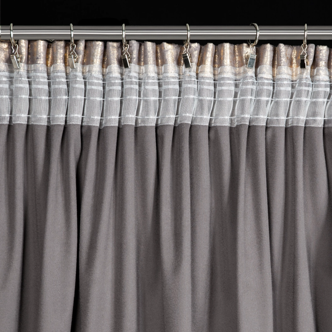 Záves 140x270 cm zamatový oceľový, zlatý na riasiacu pásku RENIA