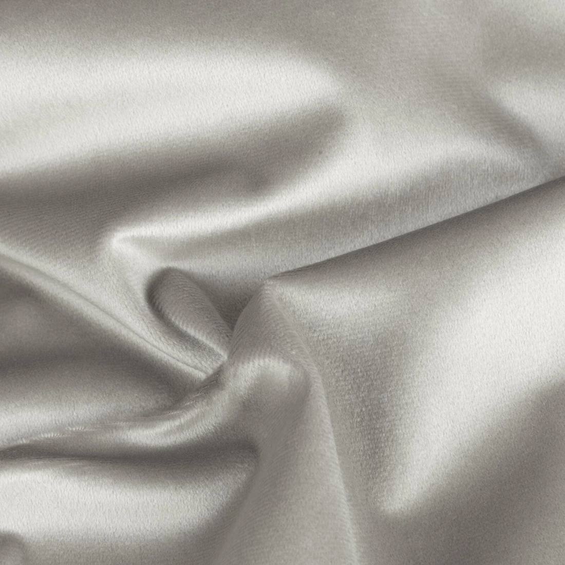 Záves 140x270 cm zamatový sivý na kovové krúžky ANTARA