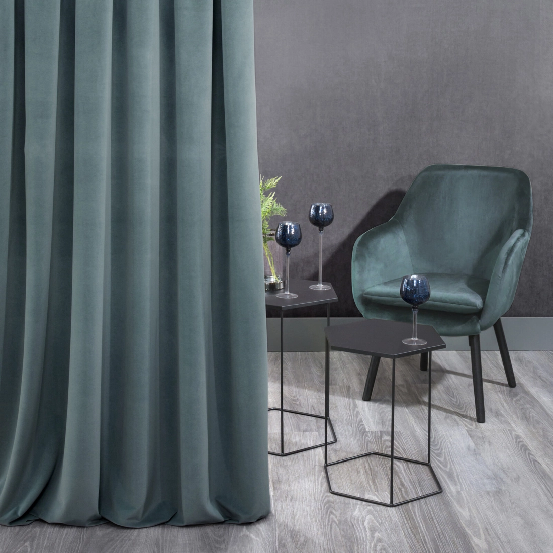 Záves 140x270 cm zamatový svetlomodrý na riasiacu pásku KRISTI