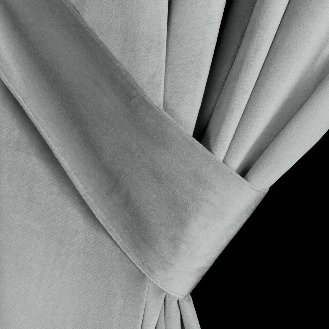 Záves 140x270 cm zamatový svetlosivý na kovové krúžky ANTARA