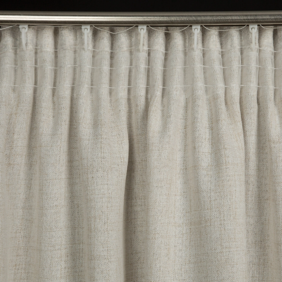 Záves 140x280 cm polyesterový prírodný so strieborným leskom na riasiacu pásku BLANKA