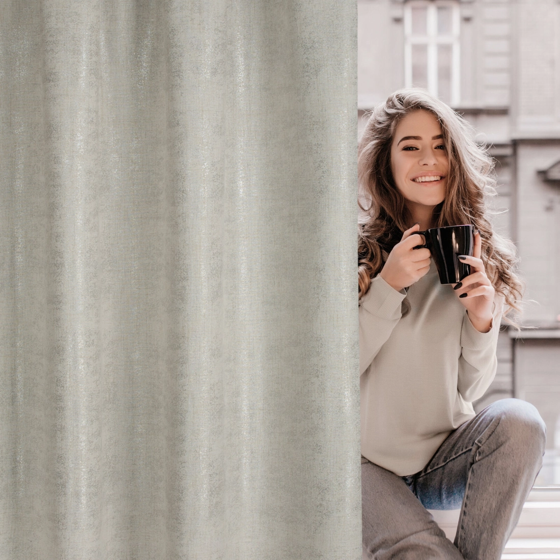 Záves 140x280 cm polyesterový prírodný so strieborným leskom na riasiacu pásku BLANKA