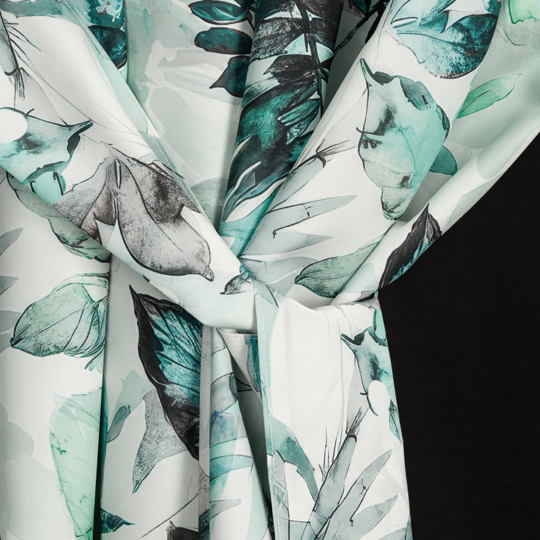 Záves 155x200 cm polyestr vodoodolný bielo-zelený na tunel GARDEN 2