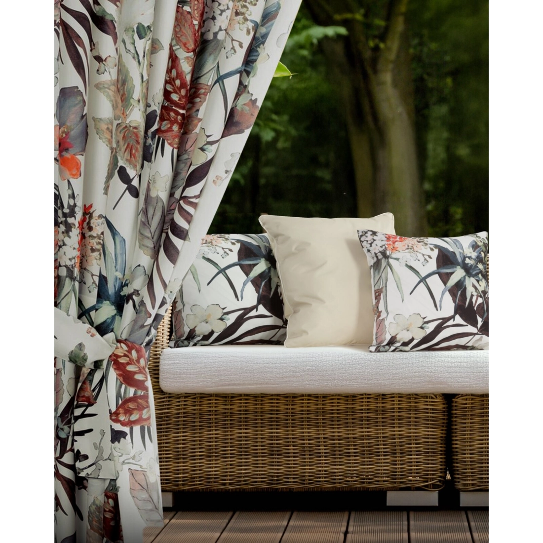 Voděodolná bílá a oranžová záclona 155x200 cm na tunel GARDEN