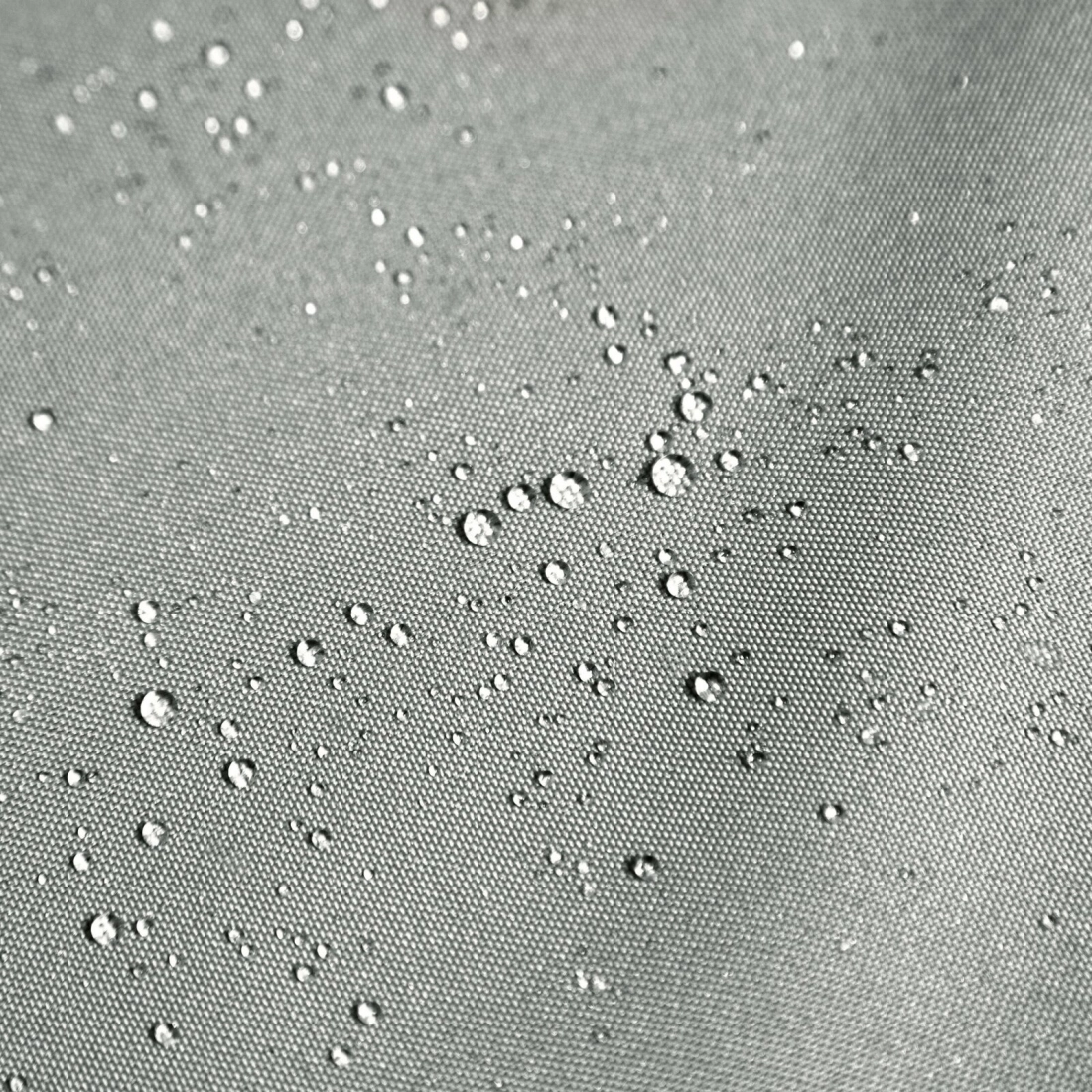 Záves 155x200 cm vodoodolný matný polyester strieborný na tunel GARDEN