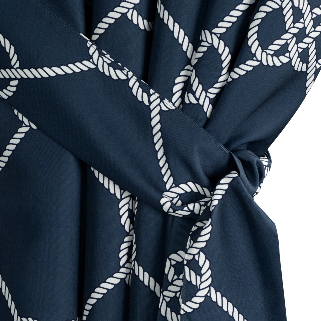 Voděodolný matný závěs 155x200 cm z polyesteru tmavě modrý a bílý GARDEN