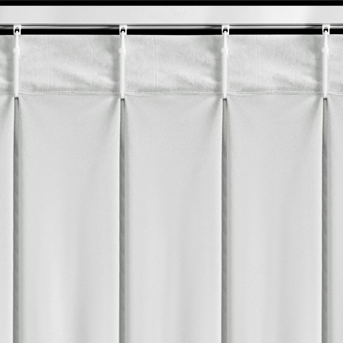 Záves 80x270 cm zamatový biely na riasiacu pásku MELANIE