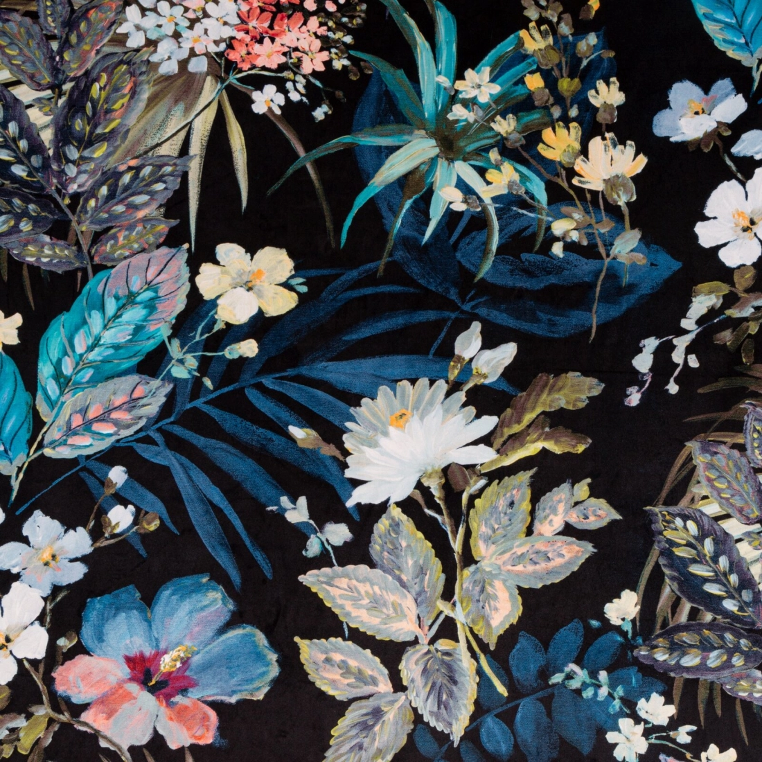 Záves na kovové krúžky ALANI 140x270 cm zamatový, čierno modrý