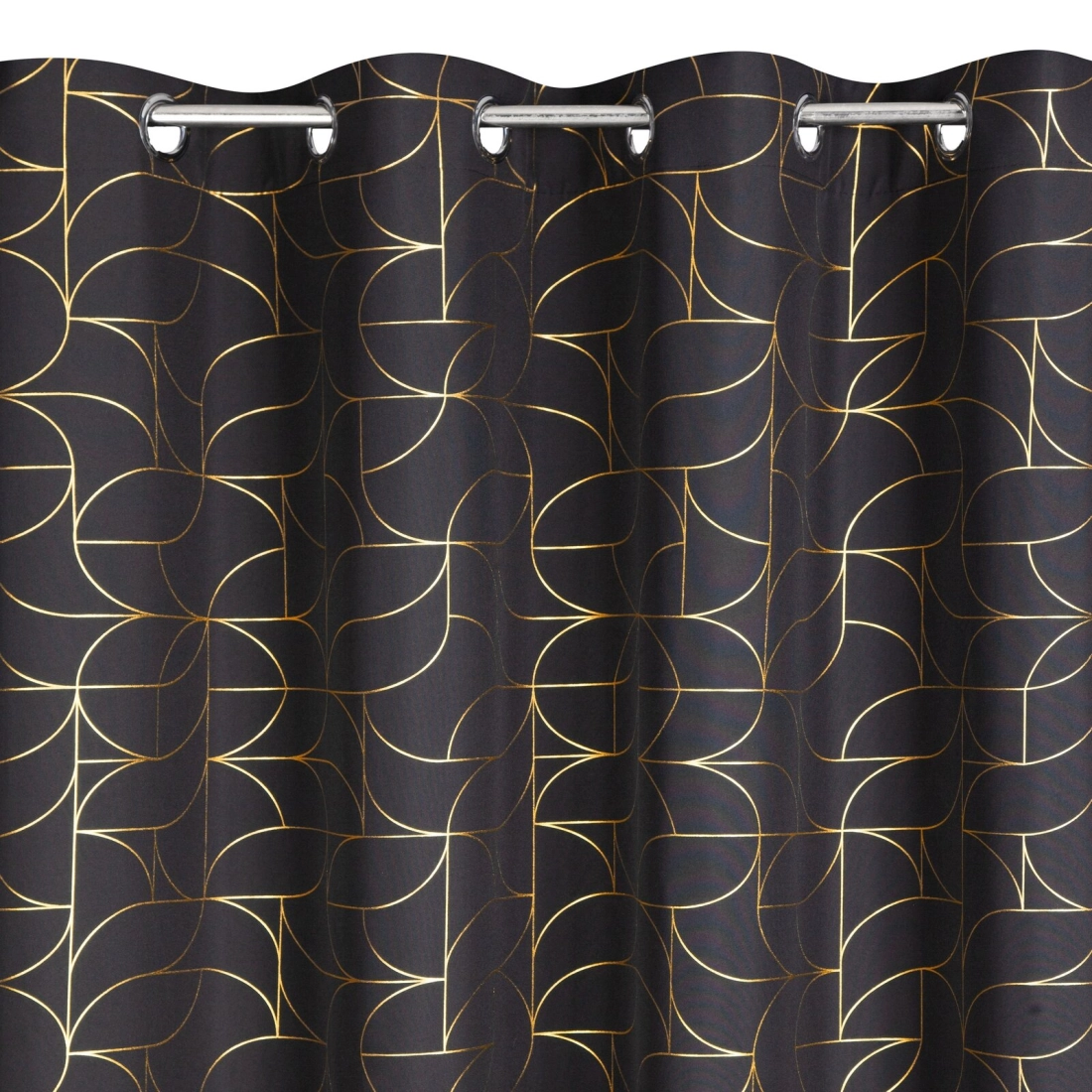 Záves na kovové krúžky EVI 140x250 cm, čierny so zlatou geometrickou potlačou