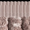 Sametový pudrový závěs na řasicí pásku 140x270 cm ROSES Eva Minge
