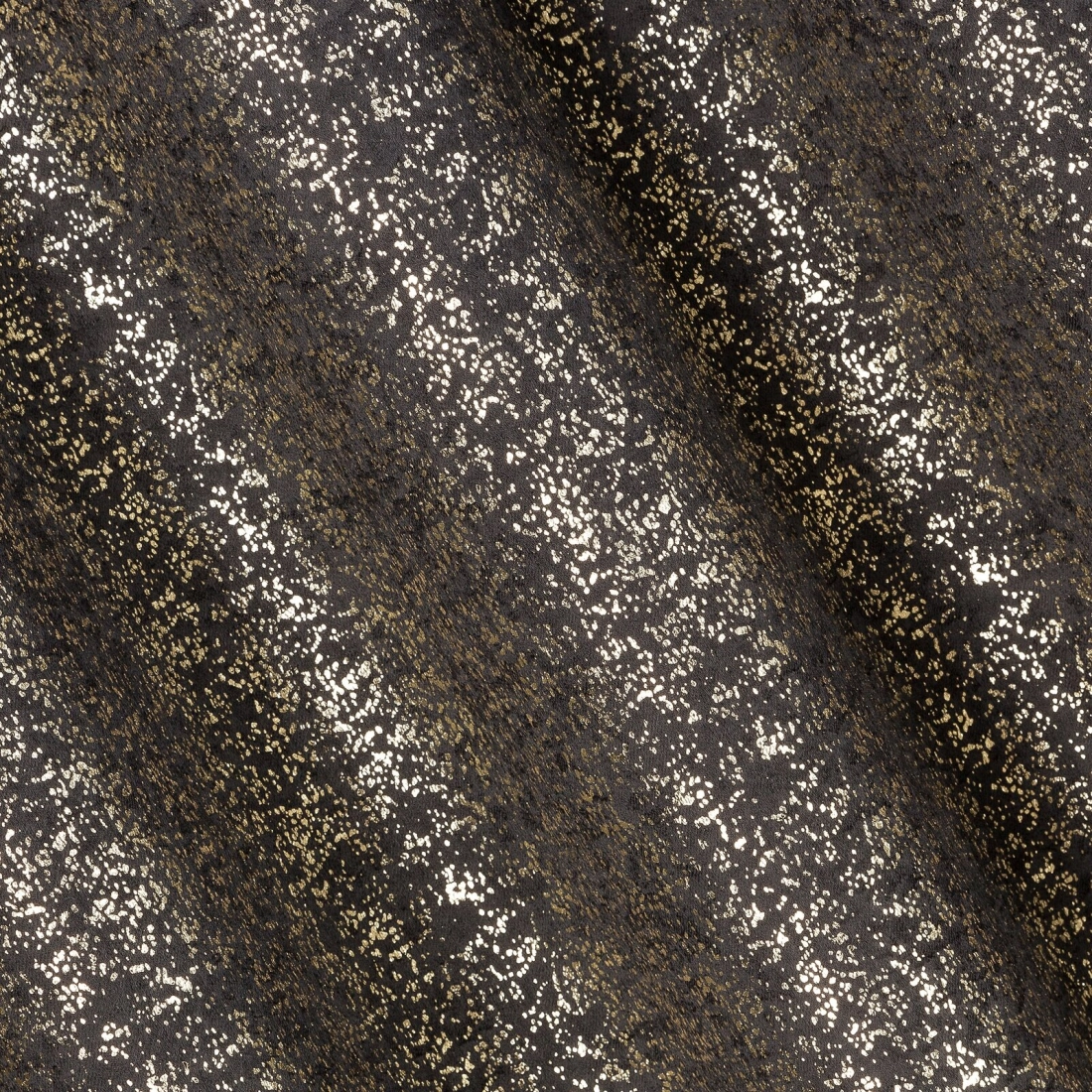 Záves zatemňujúci 135x270 cm čierny so zlatým vzorom na riasiacu pásku EBRU