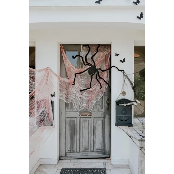 Plasă decorativă albă cu pete de sânge 0,72×9,8 m pentru Halloween