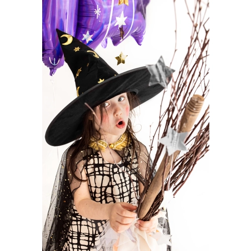 Fekete boszorkánysapka csillagokkal és holdakkal, 32 cm magas