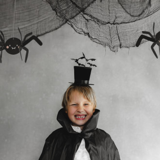 Naglavni trak za noč čarovnic s črnim cilindrom in netopirji 19 × 26 cm