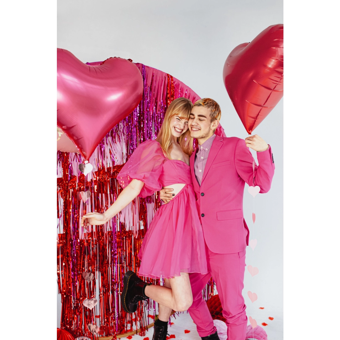 Draperie roșie lucioasă pentru petrecere, 90x250 cm – decorațiune pentru evenimente