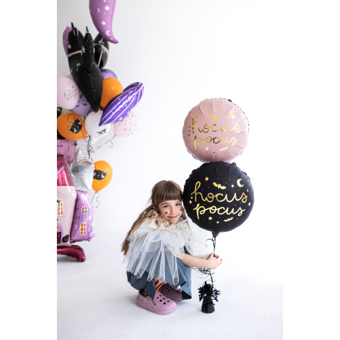 Fekete fólia lufi Hocus Pocus 45 cm – arany felirat, halloweeni dekoráció Fekete fólia lufi Hocus Pocus 45 cm – arany felirat, halloweeni dekoráció