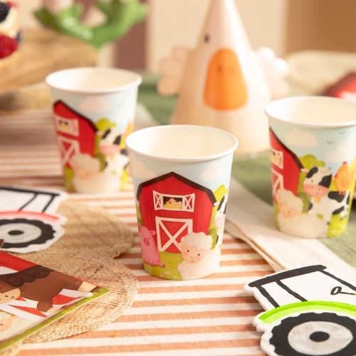 Detský party hrnček Farma 220 ml