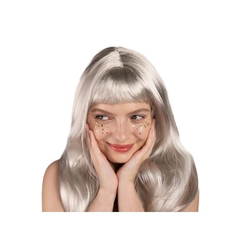 Dlhá parochňa strieborná s ofinou – prirodzený vzhľad na párty