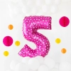 Folijasti balon številka 5 z rožnatimi srčki 100 cm