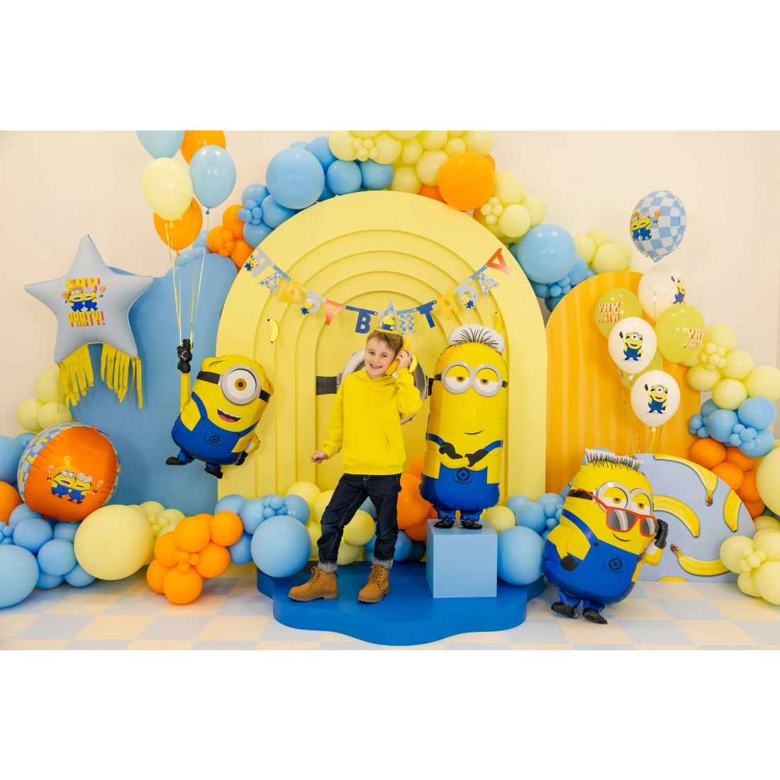 Palloncino foil a stella Minions con nappine decorative, mix di colori