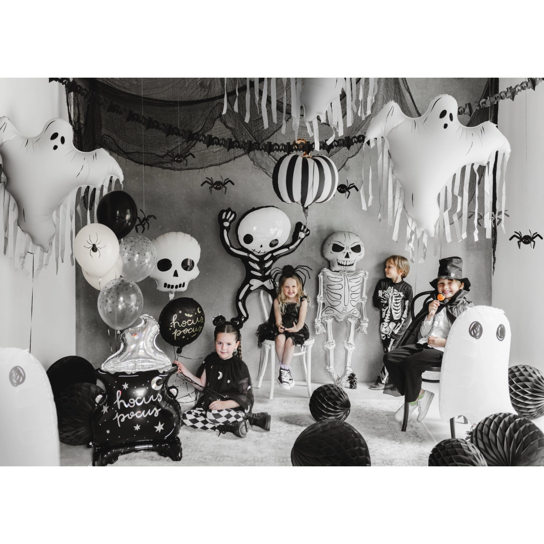 Balon folie schelet negru 84x100 cm – decorațiune de Halloween