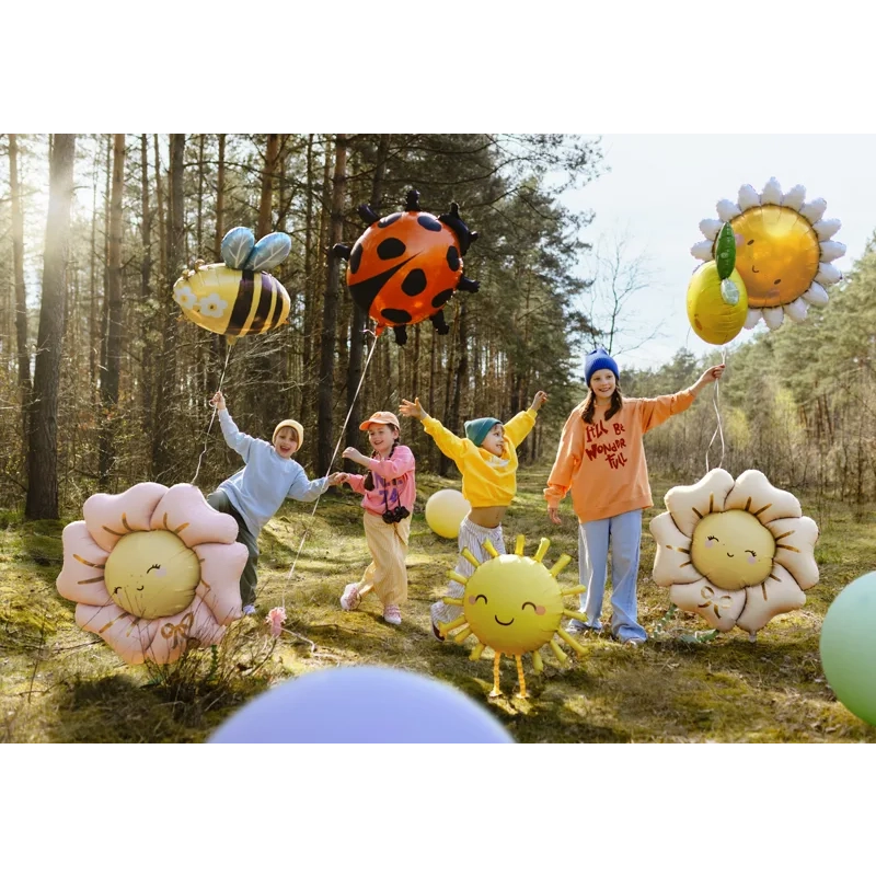 Balon folie Buburuză roșu 85x83 cm – potrivit pentru heliu și aer