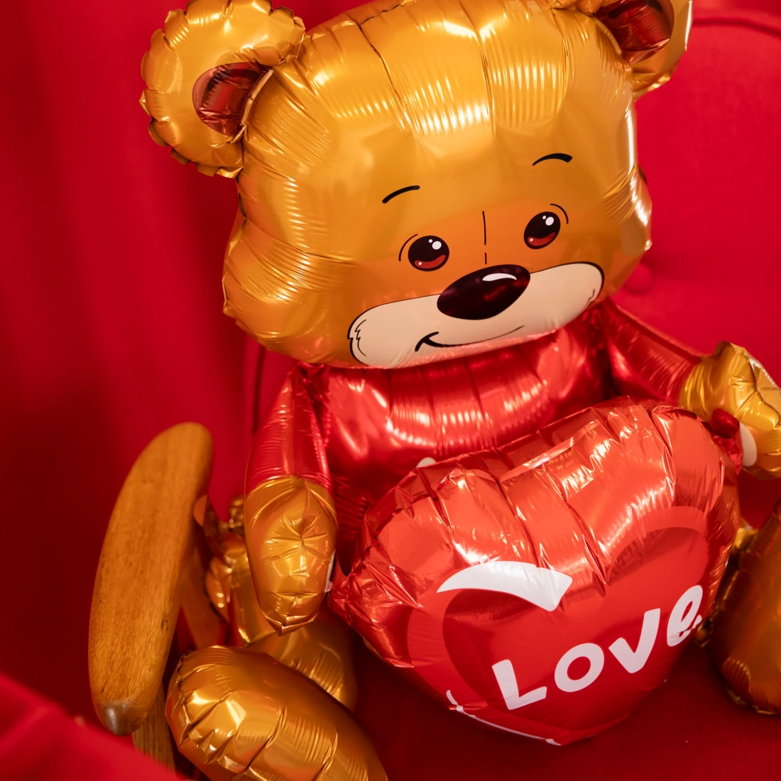 Balon folie ursuleț cu inimă love, decorațiune