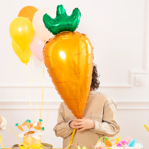 Fóliový balón mrkva oranžovo zelený na párty