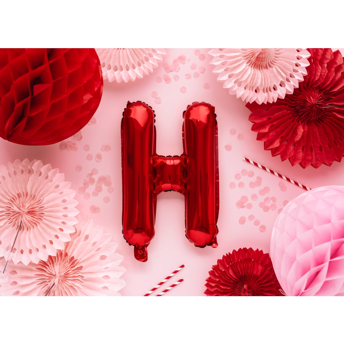 Piros fólia lufi H betű ünneplésre