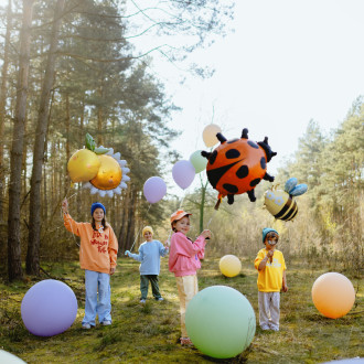 Folijski balon Sonček 90 cm – rumen z belimi žarki, za helij ali zrak