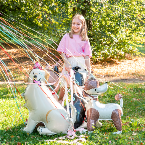 Samostojeći folijski balon pas Golden s kapom 76x96 cm