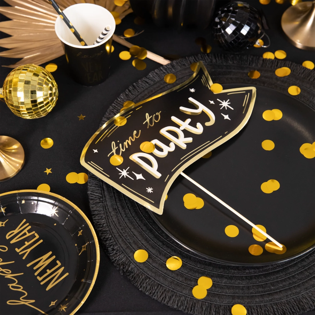Rekviziti za fotokutak New Year, 14 komada