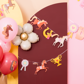 Girlanda s konjički 270 cm