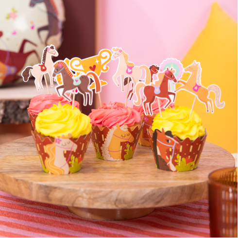 Lovas mintás muffinpapír, 6 darabos szett Lovas mintás muffinpapír, 6 darabos szett