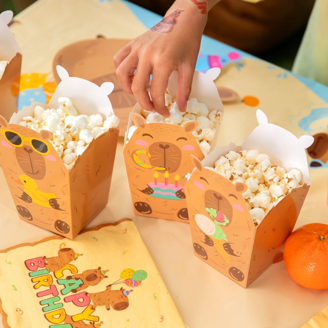 Krabičky na popcorn Kapibara 8,5x15 cm, 6 ks