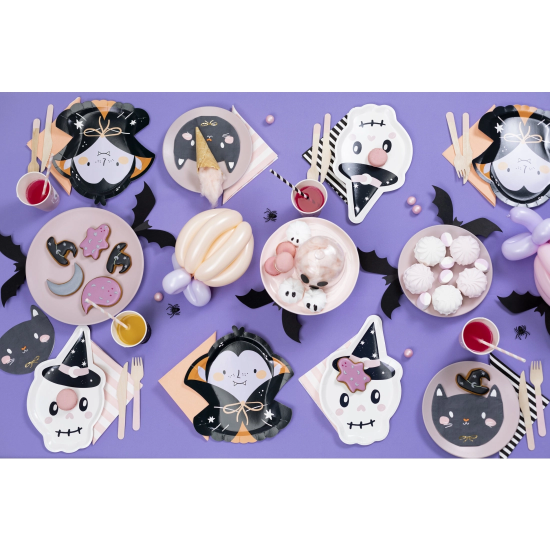 Farfurii din hârtie cu craniu și pălărie de vrăjitor 18x27 cm, 6 buc.