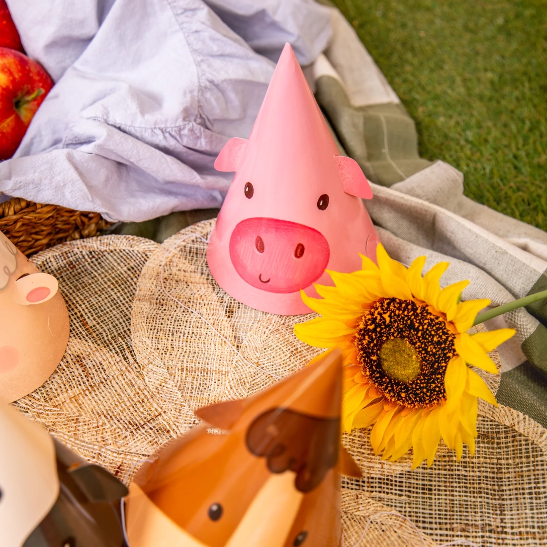 Party klobuki kmetija živalice, 6 kosov