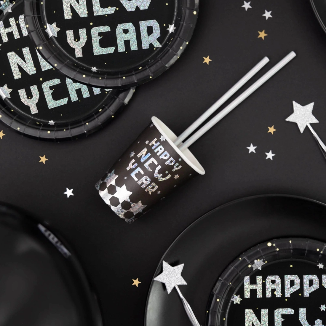 Party kozarci Happy New Year črno-srebrni, 6 kosov