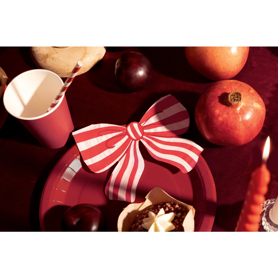 Party prtički s črtastimi pentljami, mešane barve, 12 kosov