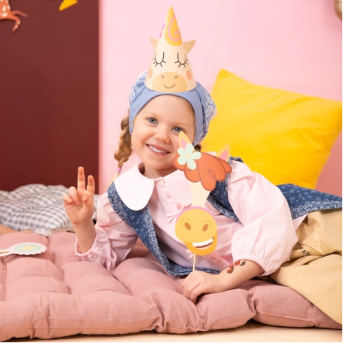 Rekvizity na fotenie Koníky – sada 11 ks