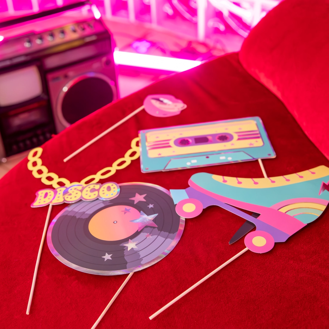 Retro diszkós fotórekwizitek, 18 darabos készlet