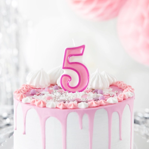 Rózsaszín születésnapi gyertya 5-ös számmal, szegéllyel – tortadísz