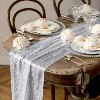 Srebrn bleščeč namizni tekač 30x500 cm – sijoča dekoracija